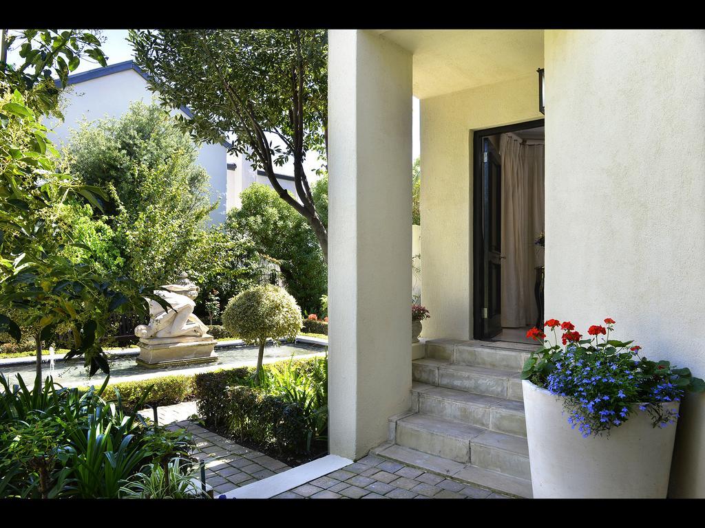 21 Roux Street Franschhoek Bagian luar foto