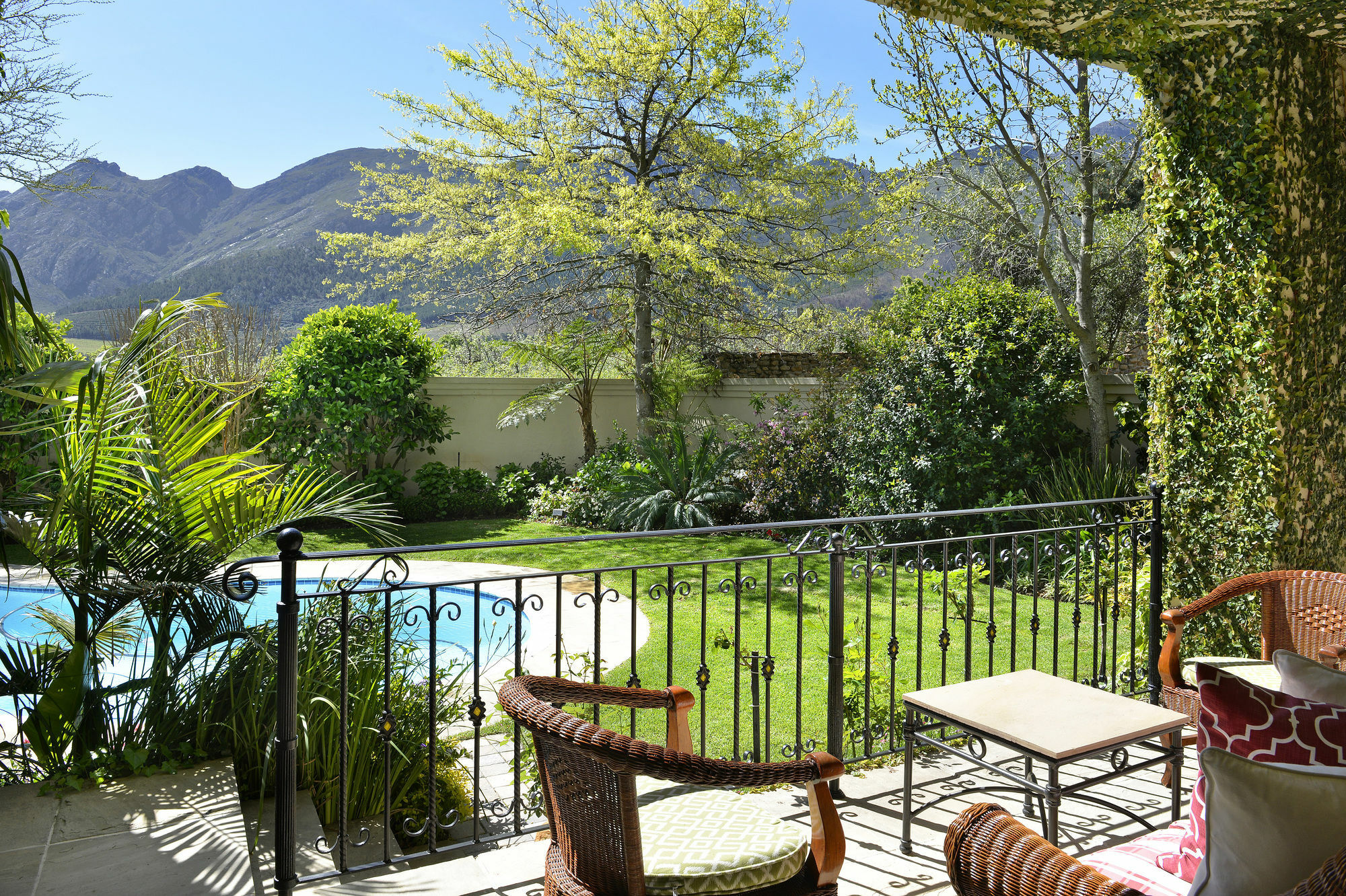 21 Roux Street Franschhoek Bagian luar foto